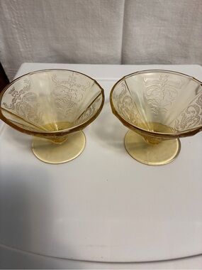 Vintage 1930s Depression Federal Glass Amber Yellow Madrid Sherbet Bowls 2